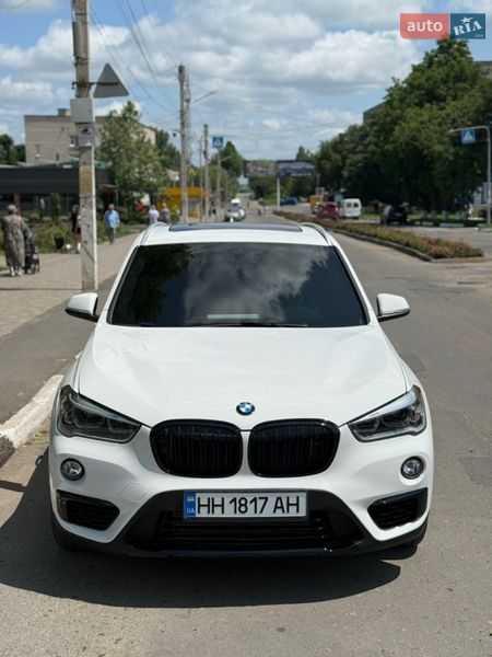 Внедорожник / Кроссовер BMW X1 2017 в Подольске