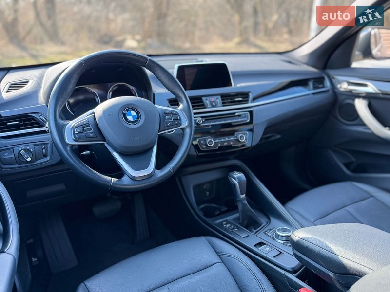Внедорожник / Кроссовер BMW X1 2018 в Львове