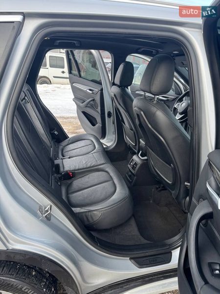Внедорожник / Кроссовер BMW X1 2016 в Тернополе