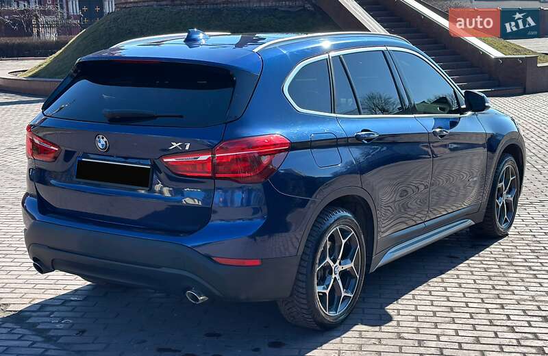 Внедорожник / Кроссовер BMW X1 2017 в Днепре