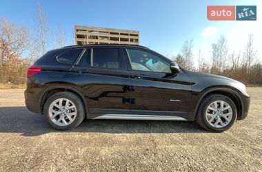 Внедорожник / Кроссовер BMW X1 2016 в Львове