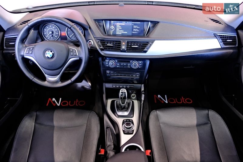 Внедорожник / Кроссовер BMW X1 2015 в Одессе