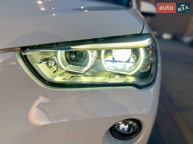 Внедорожник / Кроссовер BMW X1 2017 в Одессе