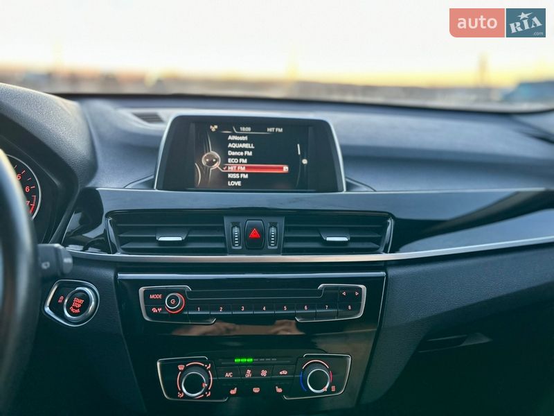 Внедорожник / Кроссовер BMW X1 2017 в Одессе