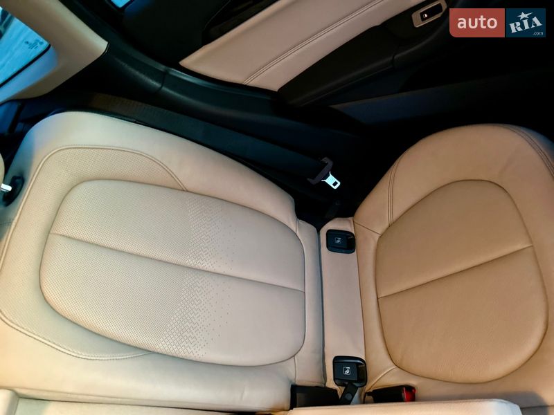 Внедорожник / Кроссовер BMW X1 2017 в Одессе