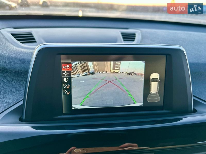 Внедорожник / Кроссовер BMW X1 2017 в Одессе