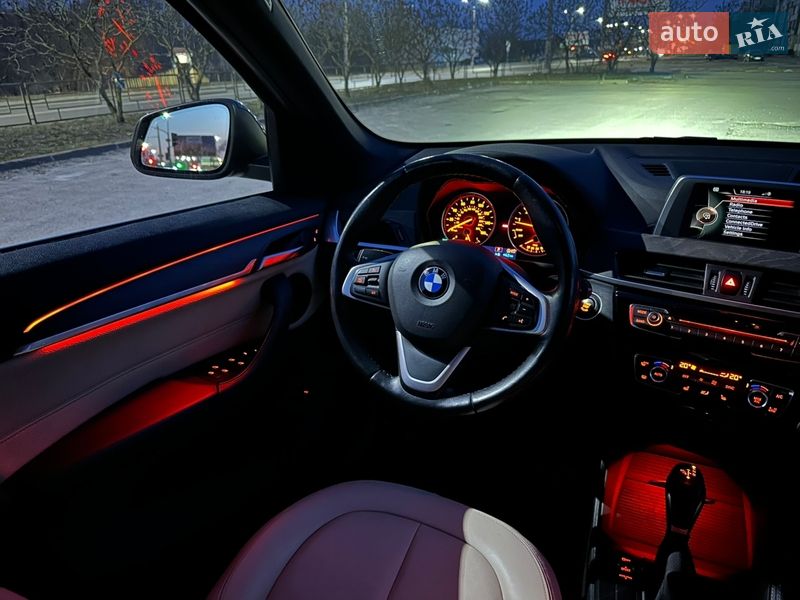 Позашляховик / Кросовер BMW X1 2016 в Сумах