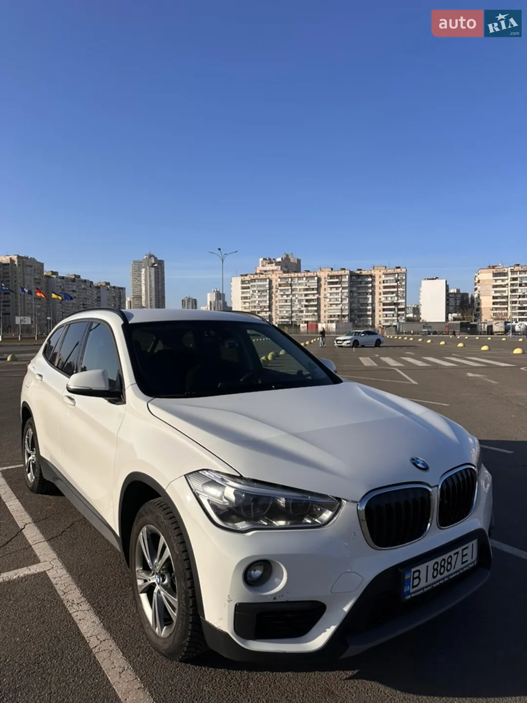 2016 BMW X1 - мініатюра 2
