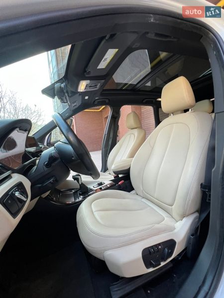 Внедорожник / Кроссовер BMW X1 2016 в Львове