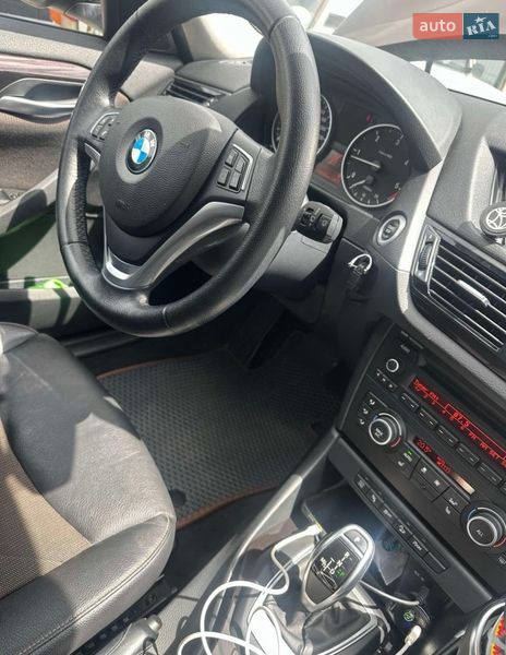 Позашляховик / Кросовер BMW X1 2012 в Харкові