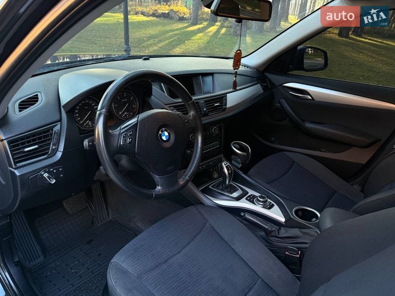 Внедорожник / Кроссовер BMW X1 2012 в Чернигове