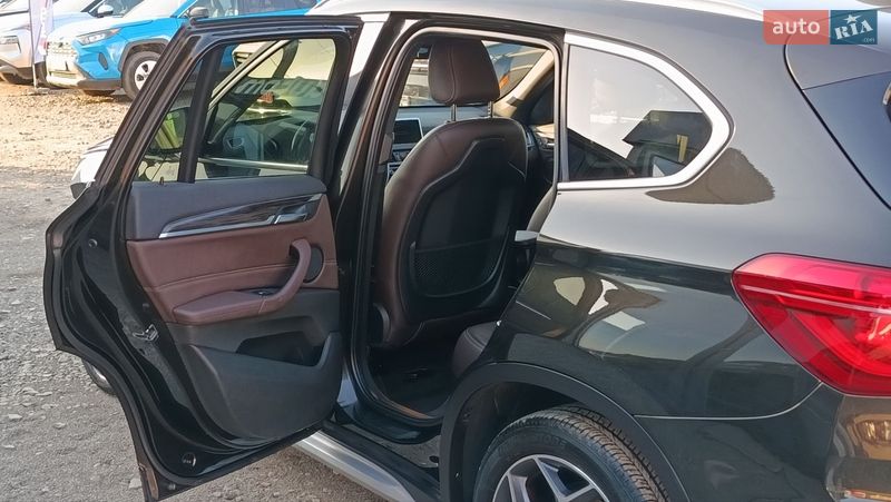 Внедорожник / Кроссовер BMW X1 2015 в Луцке