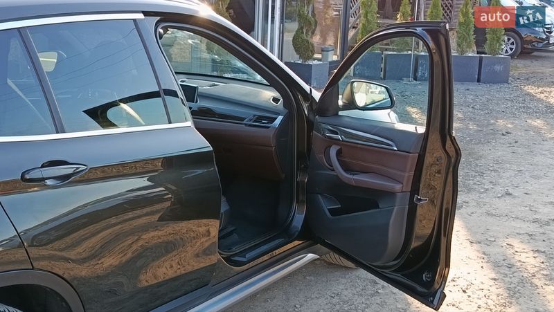 Внедорожник / Кроссовер BMW X1 2015 в Луцке