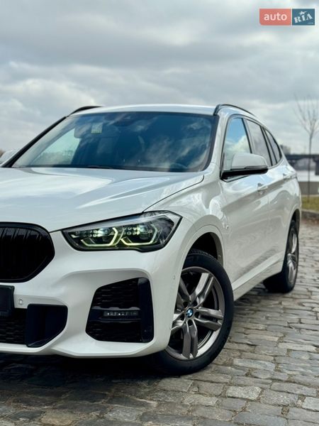 Позашляховик / Кросовер BMW X1 2022 в Києві фото 13 Позашляховик / Кросовер BMW X1 2022 в Києві