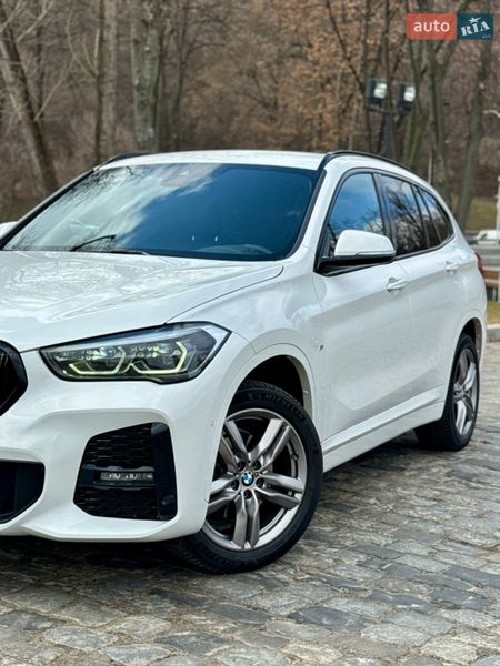 Позашляховик / Кросовер BMW X1 2022 в Києві фото 28 Позашляховик / Кросовер BMW X1 2022 в Києві