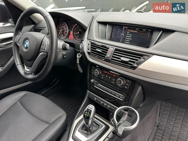 Позашляховик / Кросовер BMW X1 2012 в Києві