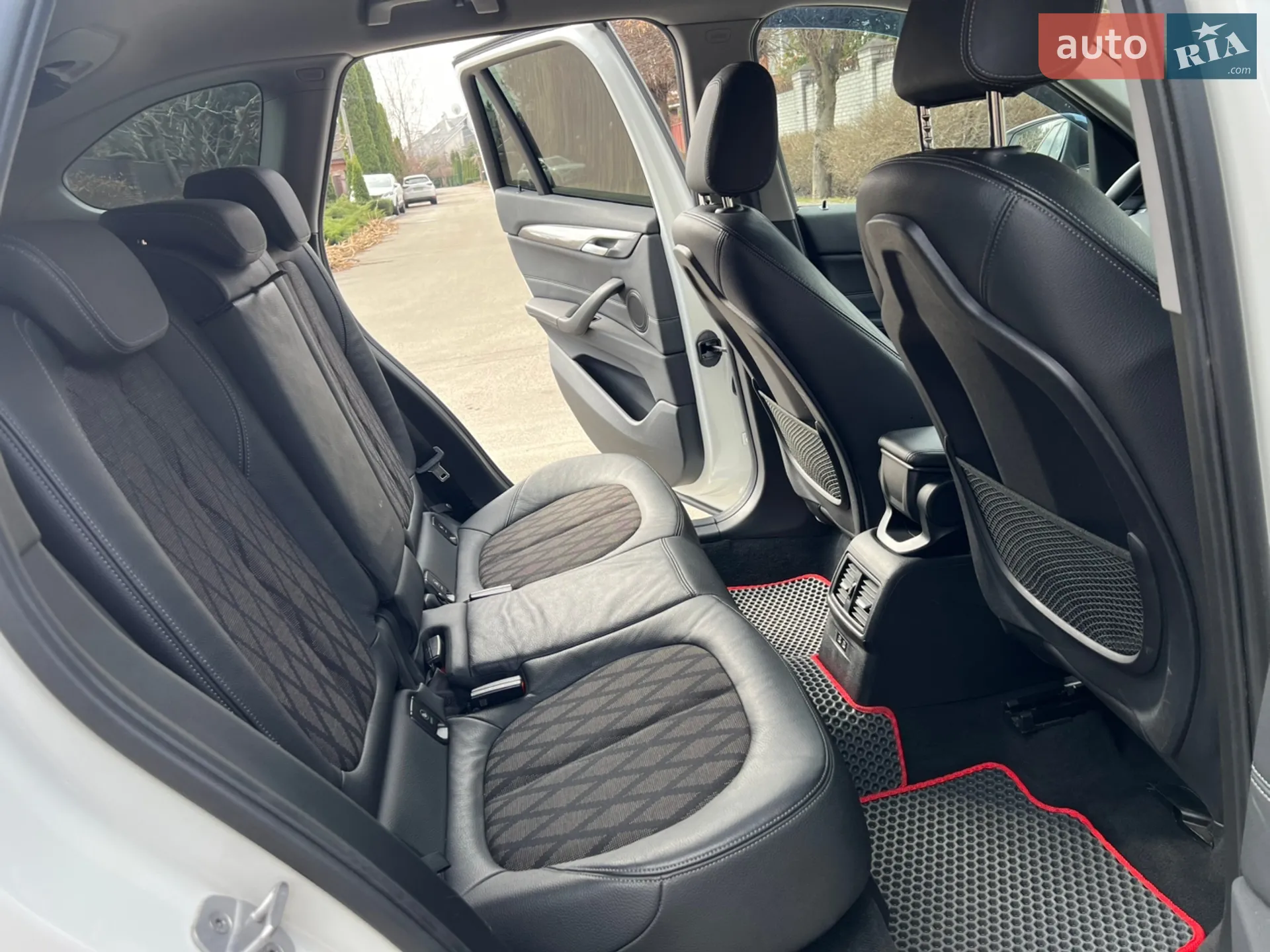 2020 BMW X1 - мініатюра 28