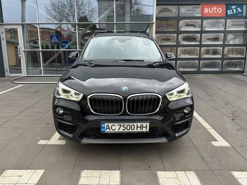 Внедорожник / Кроссовер BMW X1 2017 в Луцке фото 3 Внедорожник / Кроссовер BMW X1 2017 в Луцке