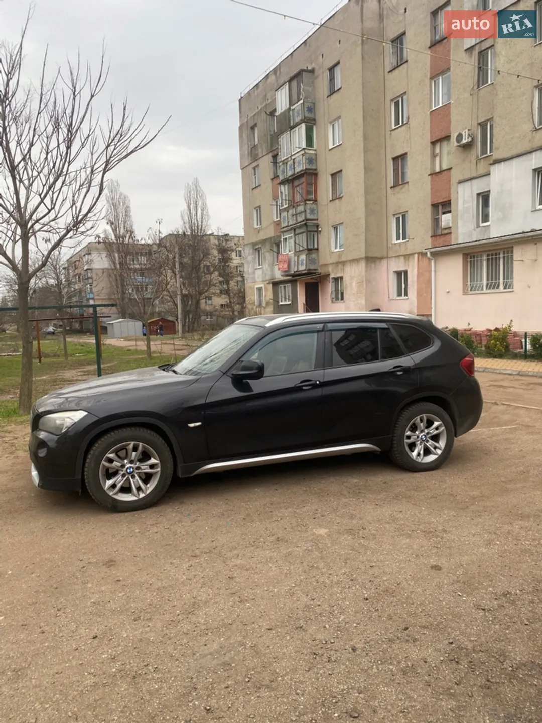 2010 BMW X1 - мініатюра 2
