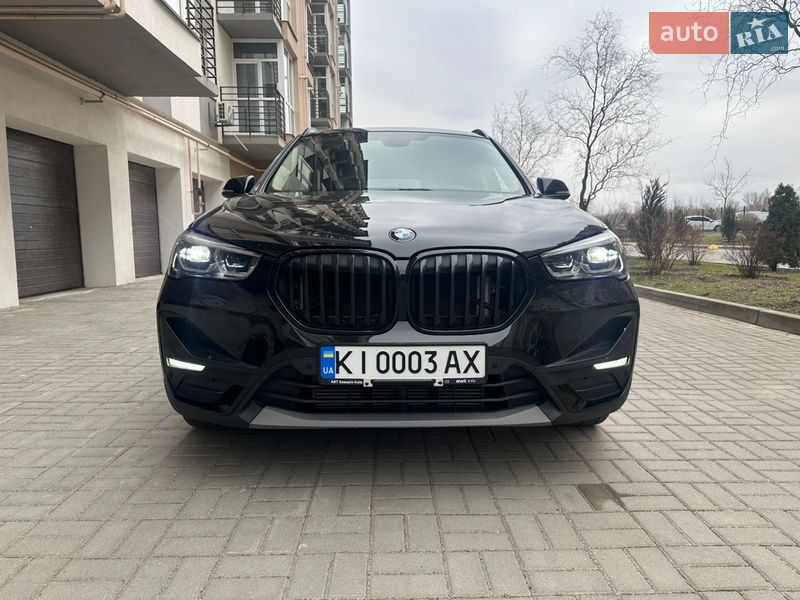 Позашляховик / Кросовер BMW X1 2022 в Дніпрі