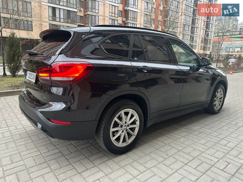 Позашляховик / Кросовер BMW X1 2022 в Дніпрі