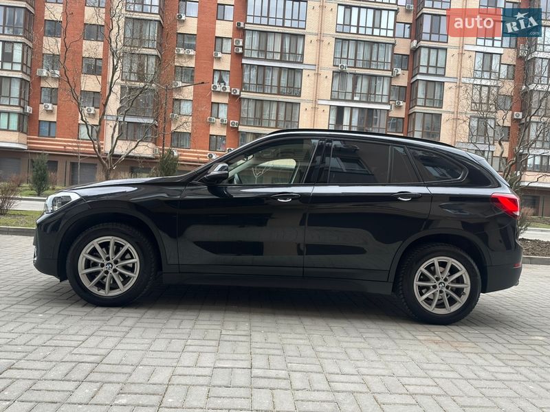 Позашляховик / Кросовер BMW X1 2022 в Дніпрі