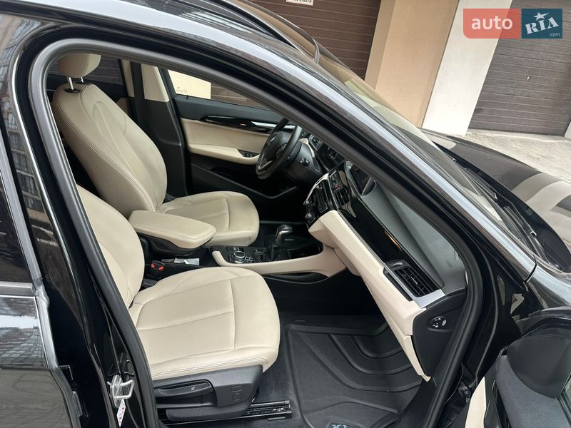 Позашляховик / Кросовер BMW X1 2022 в Дніпрі