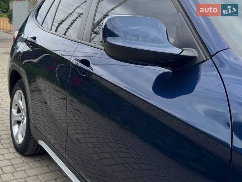 Внедорожник / Кроссовер BMW X1 2010 в Одессе