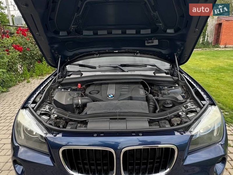 Внедорожник / Кроссовер BMW X1 2010 в Одессе