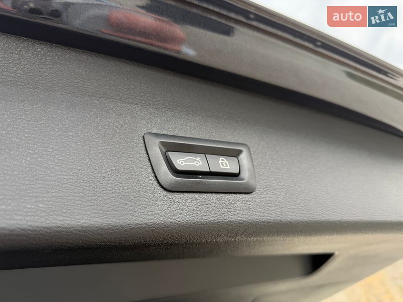 Внедорожник / Кроссовер BMW X1 2018 в Львове фото 37 Внедорожник / Кроссовер BMW X1 2018 в Львове