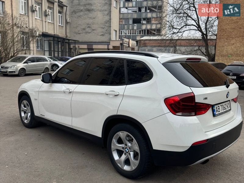 Внедорожник / Кроссовер BMW X1 2011 в Виннице