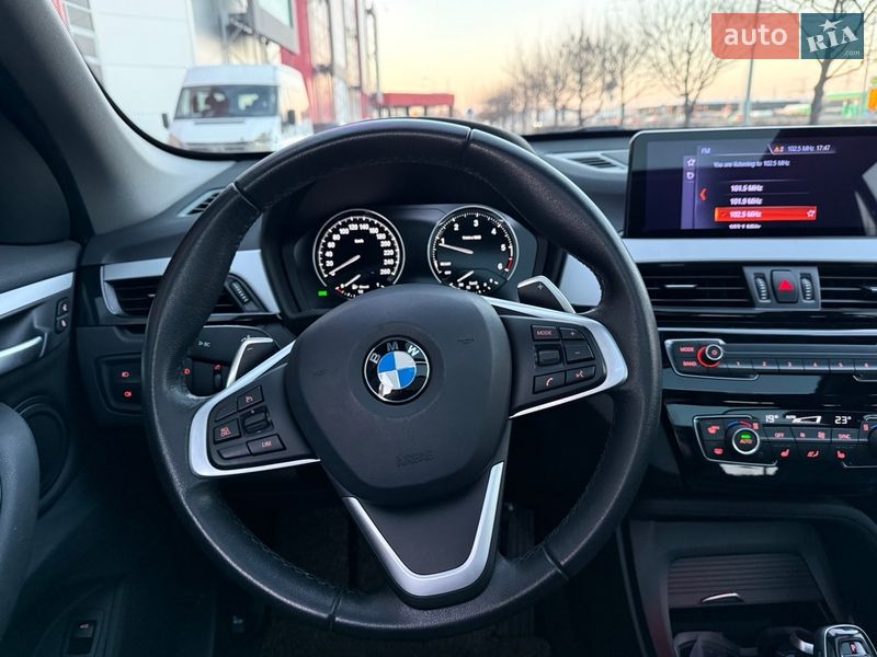 Внедорожник / Кроссовер BMW X1 2019 в Киеве