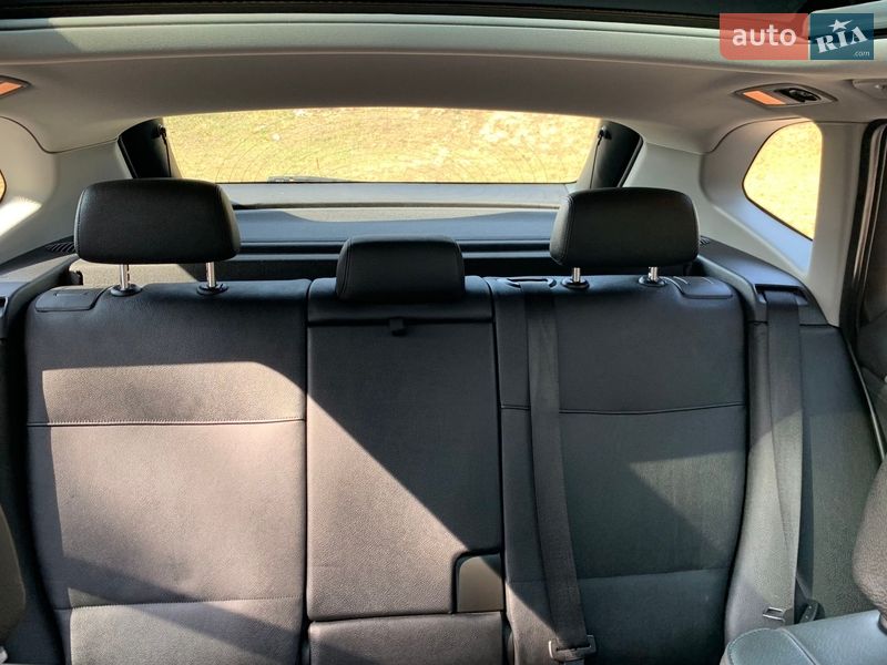 Внедорожник / Кроссовер BMW X1 2013 в Ратным фото 17 Внедорожник / Кроссовер BMW X1 2013 в Ратным