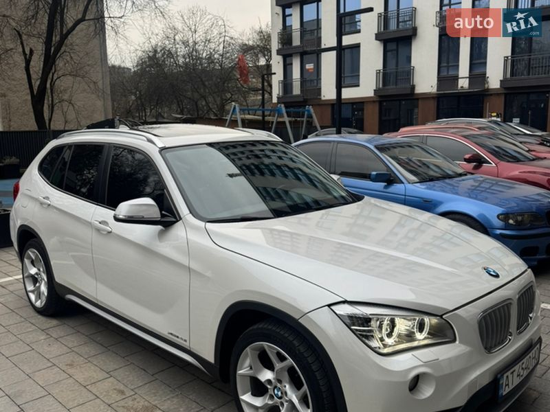Внедорожник / Кроссовер BMW X1 2013 в Ивано-Франковске