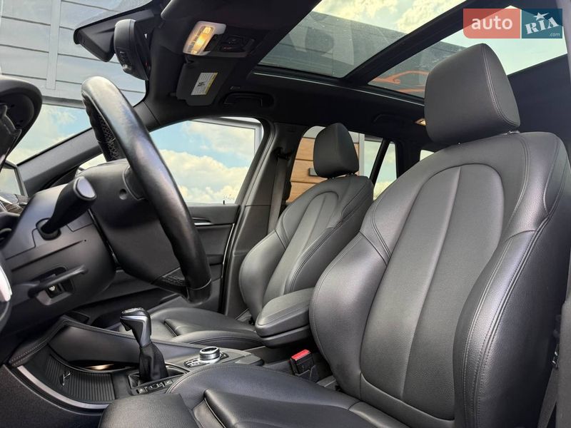 Позашляховик / Кросовер BMW X1 2017 в Рівному