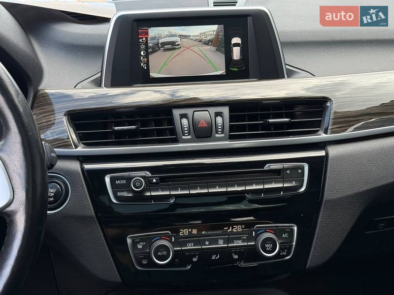 Позашляховик / Кросовер BMW X1 2017 в Рівному