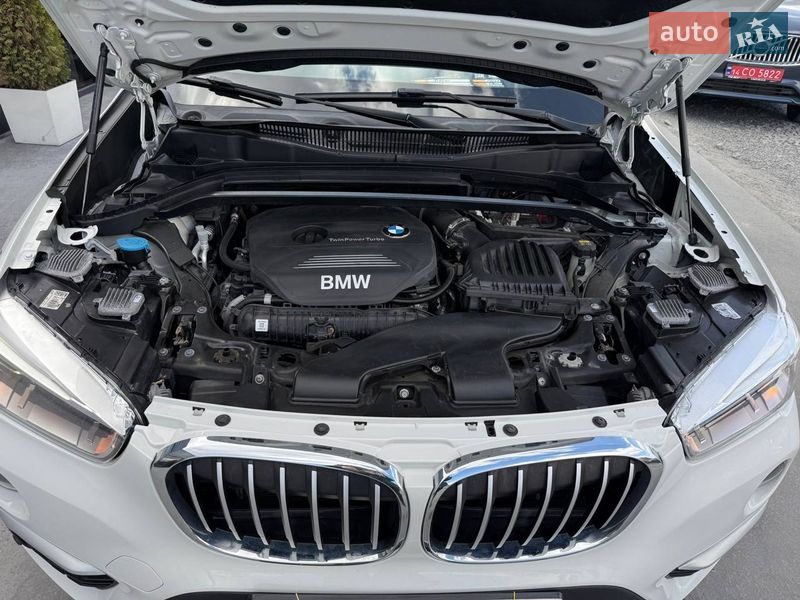 Позашляховик / Кросовер BMW X1 2017 в Рівному