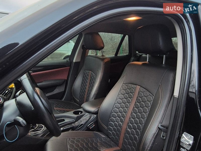 Внедорожник / Кроссовер BMW X1 2012 в Кривом Роге