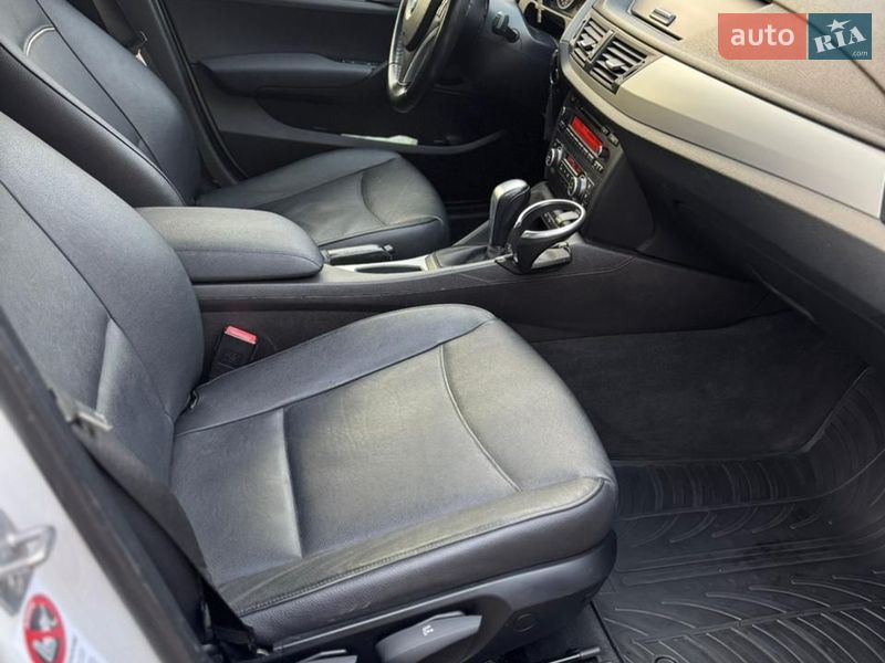 Внедорожник / Кроссовер BMW X1 2011 в Ровно фото 15 Внедорожник / Кроссовер BMW X1 2011 в Ровно