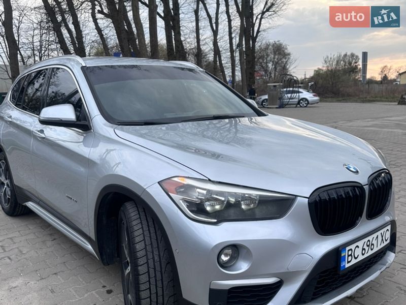Позашляховик / Кросовер BMW X1 2016 в Львові фото 7 Позашляховик / Кросовер BMW X1 2016 в Львові