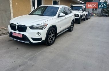 Внедорожник / Кроссовер BMW X1 2016 в Ровно