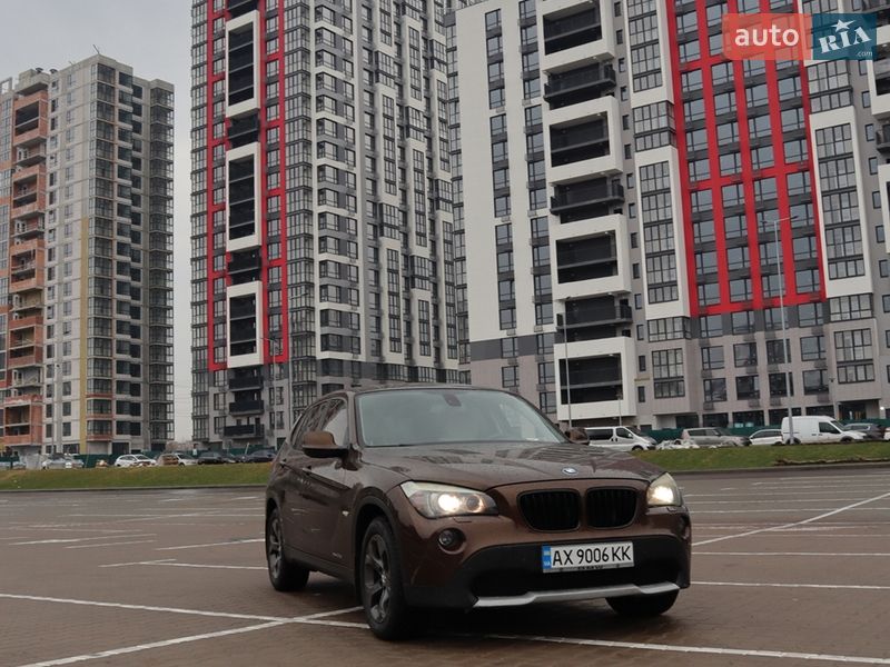 Позашляховик / Кросовер BMW X1 2010 в Києві