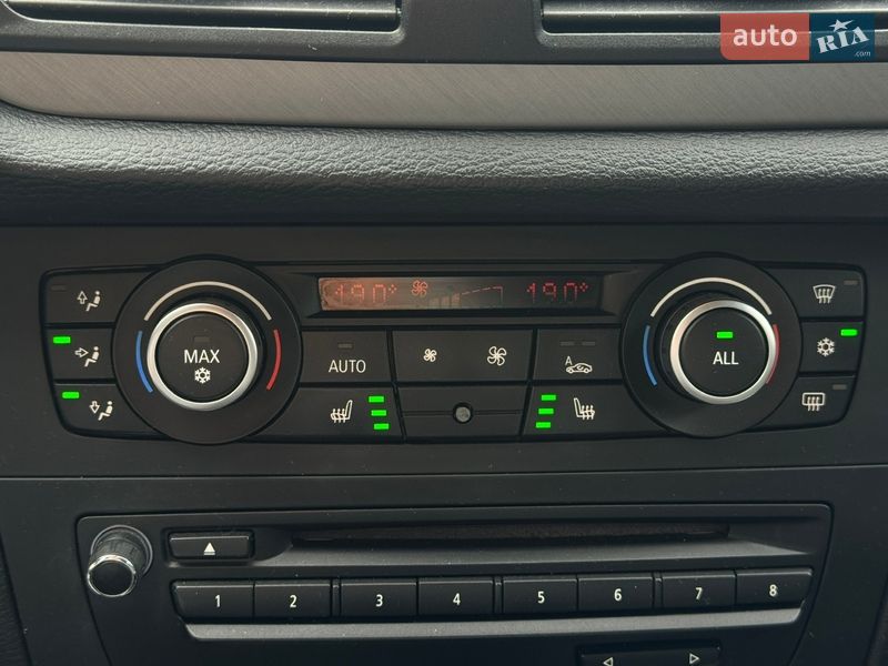 Позашляховик / Кросовер BMW X1 2012 в Вінниці