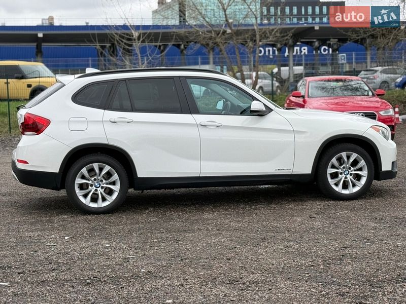 Позашляховик / Кросовер BMW X1 2012 в Києві