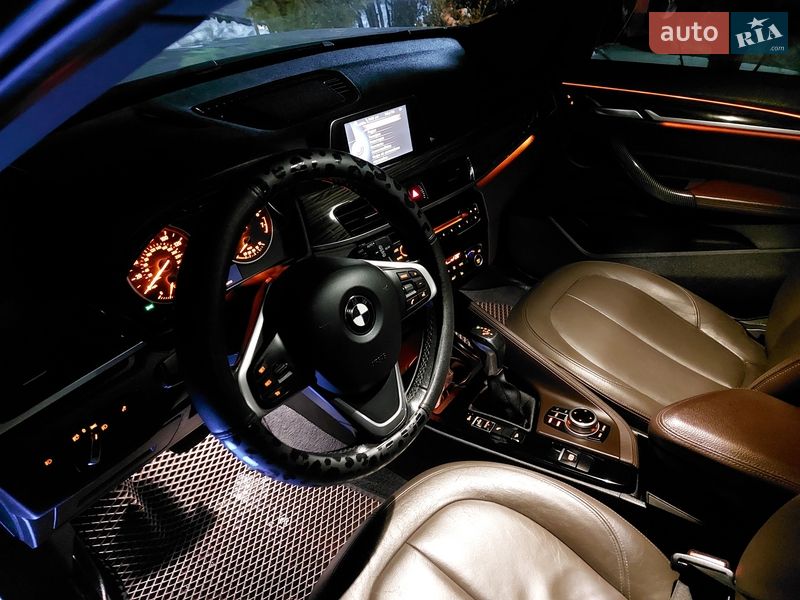 Внедорожник / Кроссовер BMW X1 2016 в Коломые