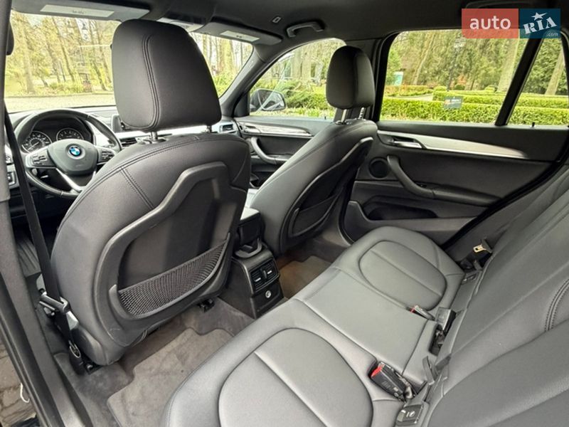 Позашляховик / Кросовер BMW X1 2016 в Львові фото 16 Позашляховик / Кросовер BMW X1 2016 в Львові