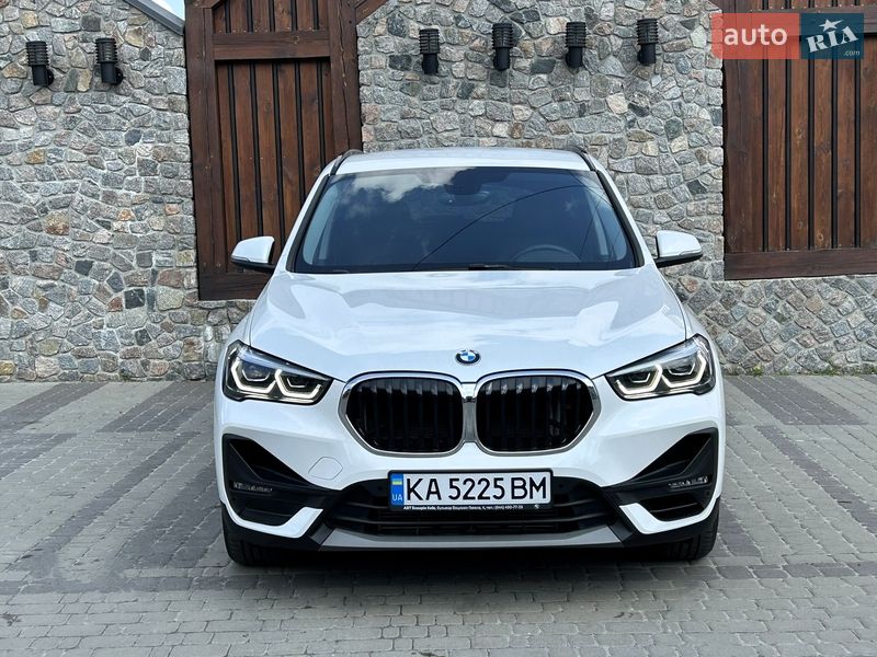 Внедорожник / Кроссовер BMW X1 2022 в Киеве фото 16 Внедорожник / Кроссовер BMW X1 2022 в Киеве