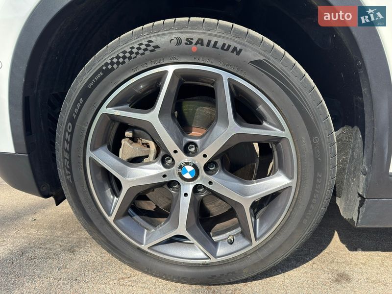 Позашляховик / Кросовер BMW X1 2018 в Києві фото 10 Позашляховик / Кросовер BMW X1 2018 в Києві