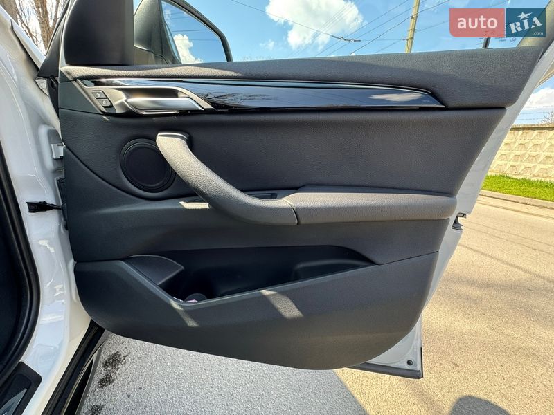 Позашляховик / Кросовер BMW X1 2018 в Києві фото 20 Позашляховик / Кросовер BMW X1 2018 в Києві