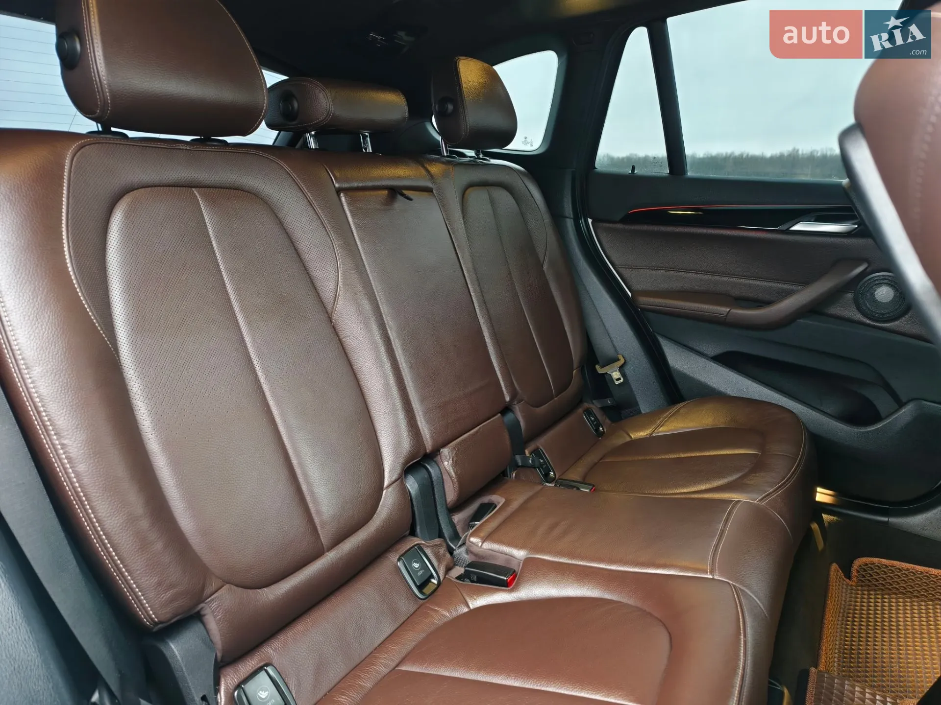 2016 BMW X1 - мініатюра 16